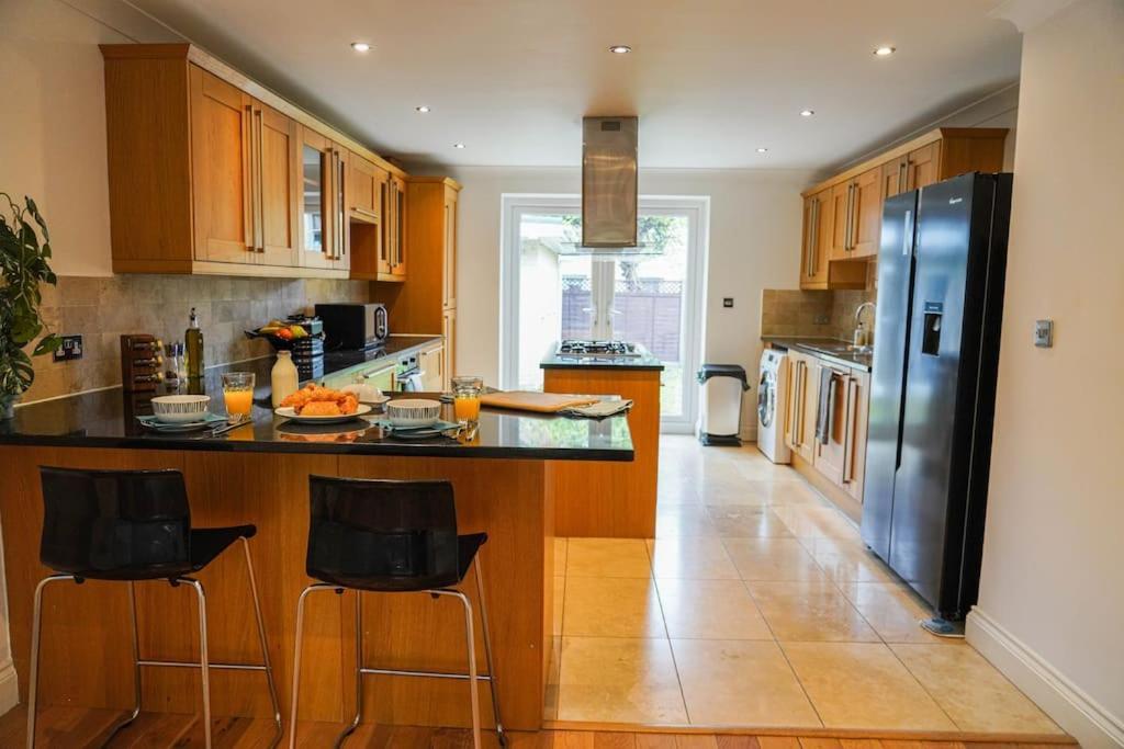 Large 4-Bed House For Up To 7 Guests W 2X Parking Villa Oxford Ngoại thất bức ảnh
